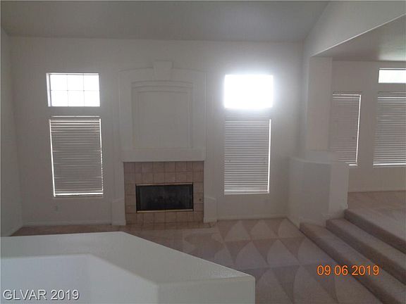 3rd image of 4882 Stavanger Ln