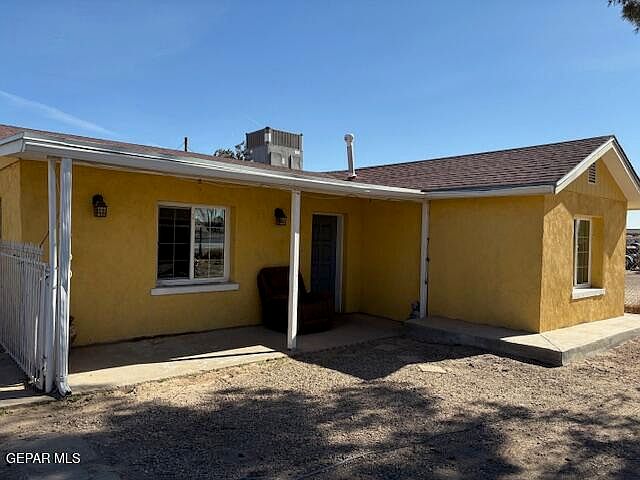 1st image of 9743 Alameda Ave