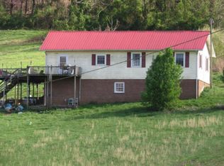 462 Lost Creek Rd, Sparta, TN 38583
