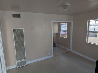 4728 E 56th St, Maywood, CA 90270