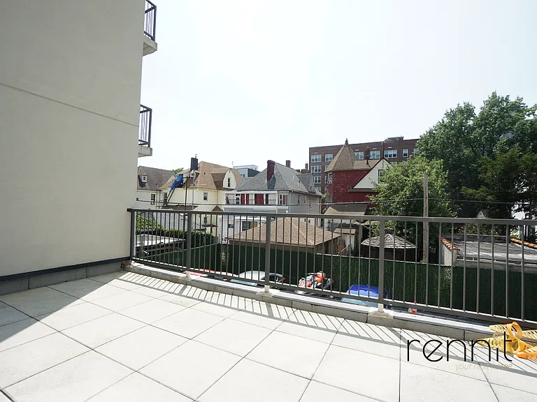 1620 New York Ave #2F — Photo 2