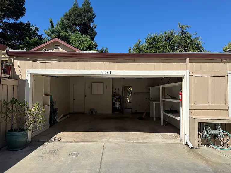 3133 Swallows Nest Dr — Photo 2