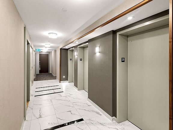 4th image of 105 Oneida Cres #2308