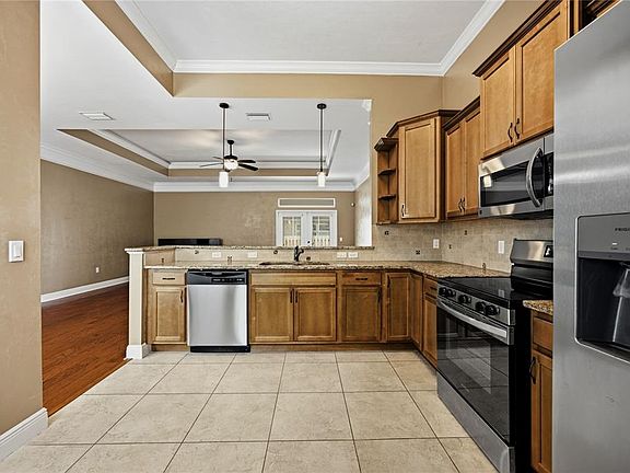 5th image of 9004 SW 79TH AVENUE