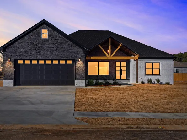 10 Brixton, Cabot, AR 72023