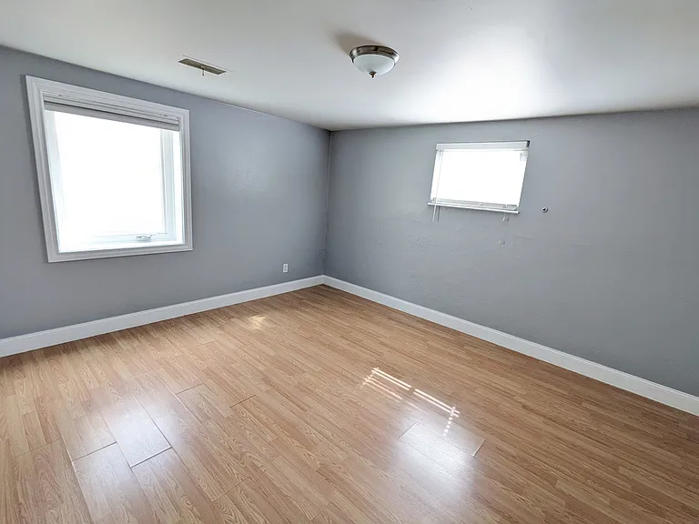 3495 Ames St — Photo 6
