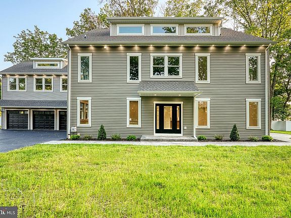 3rd image of 1231 Lower State Rd