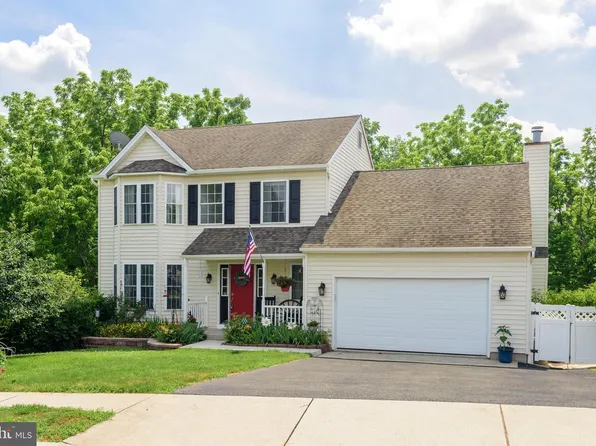 304 S Haverfield Dr, Spring City, PA 19475