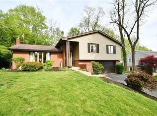 2195 Clairmont Dr, Pittsburgh, PA