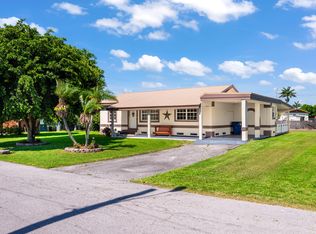 410 SE 4th Ave, South Bay, FL 33493