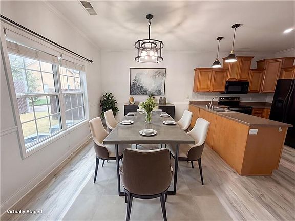 3rd image of 2559 Oakleaf Rdg