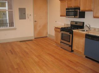34 N Front St #1, Philadelphia, PA 19106