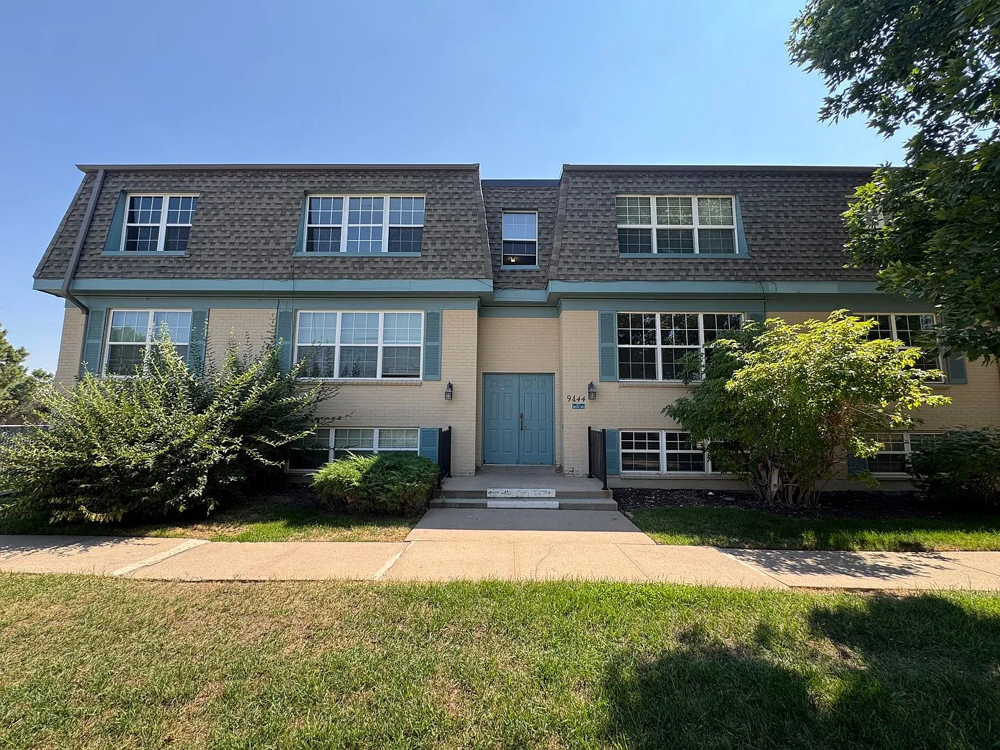 9444 E Girard Ave — Photo 1