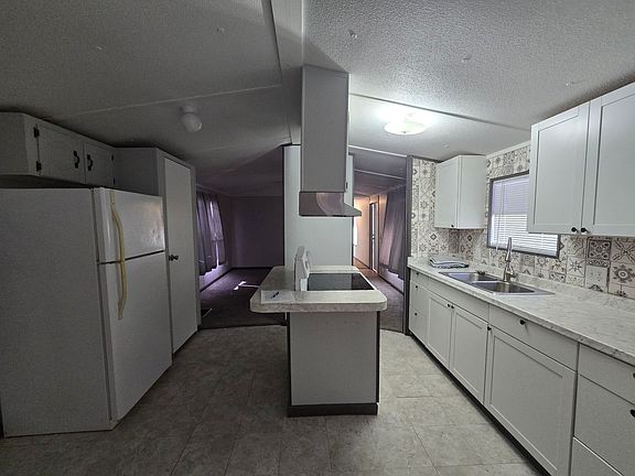 4th image of 2509 Mallard Creek Dr