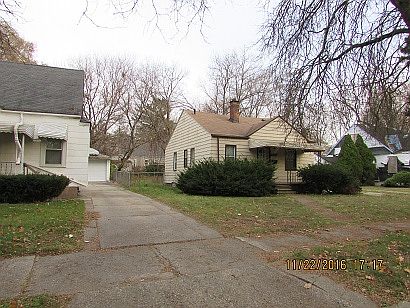 2nd image of 16120 Beaverland St