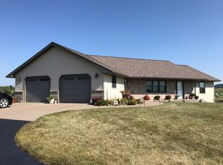 270 County Road B, Platteville, WI 53818