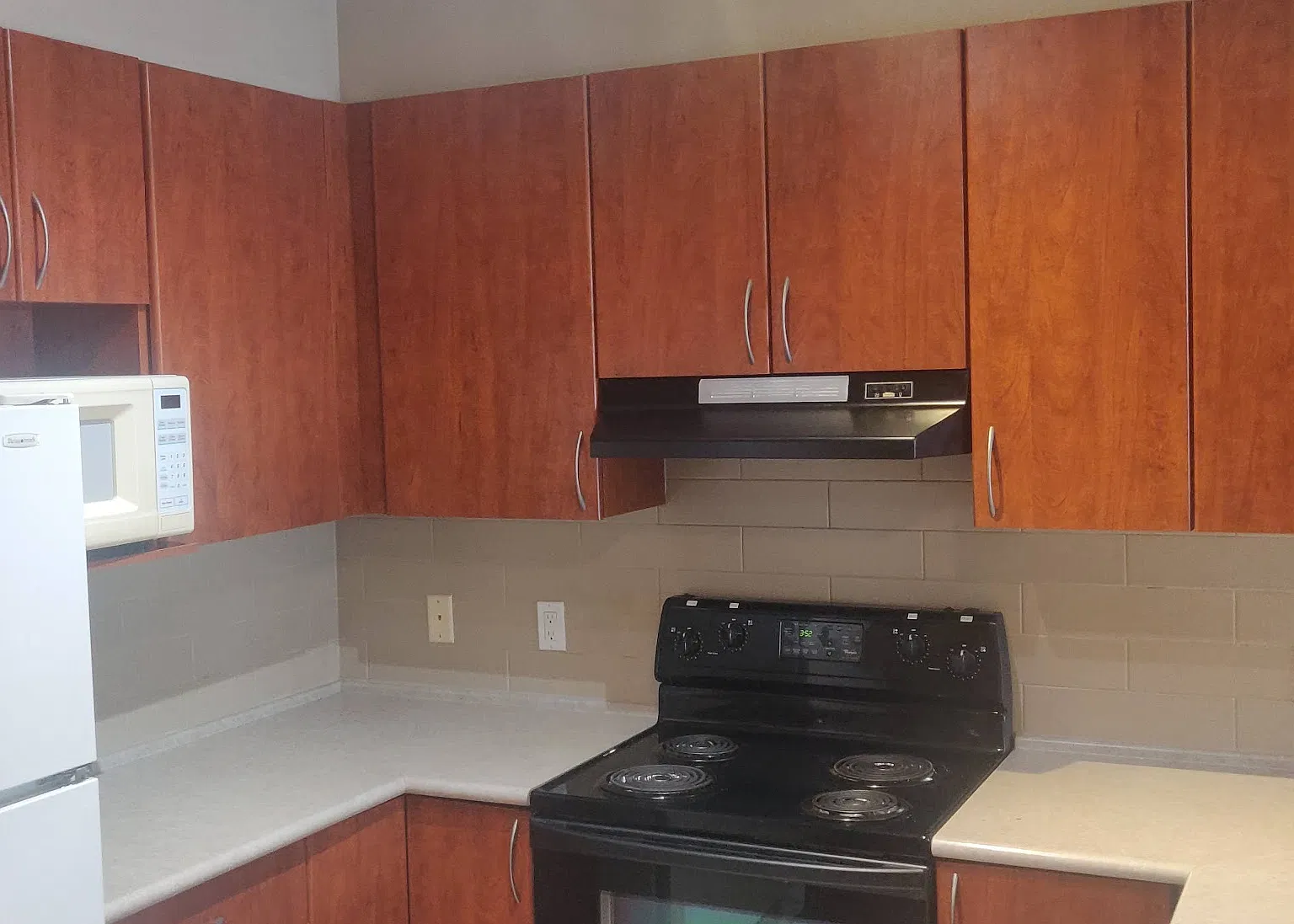 2 bed, 950 sqft, $2,750 — Photo 3