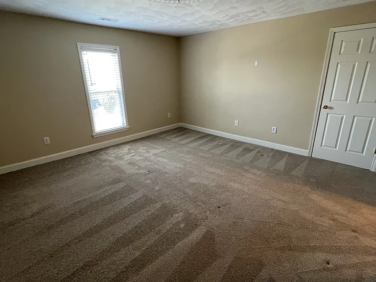 203 E Jackson Ave #B — Photo 5
