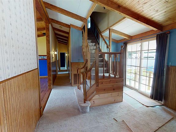 4th image of 3 Powderhorn Ln