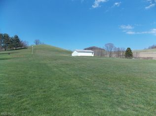 May Valley Rd SW, New Philadelphia, OH 44663