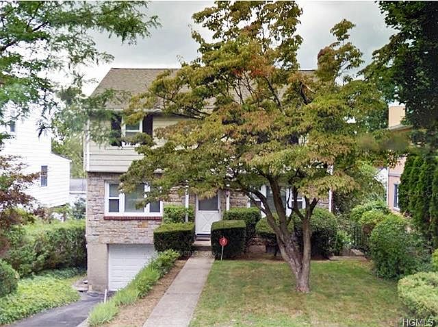 1st image of 165 Park Dr