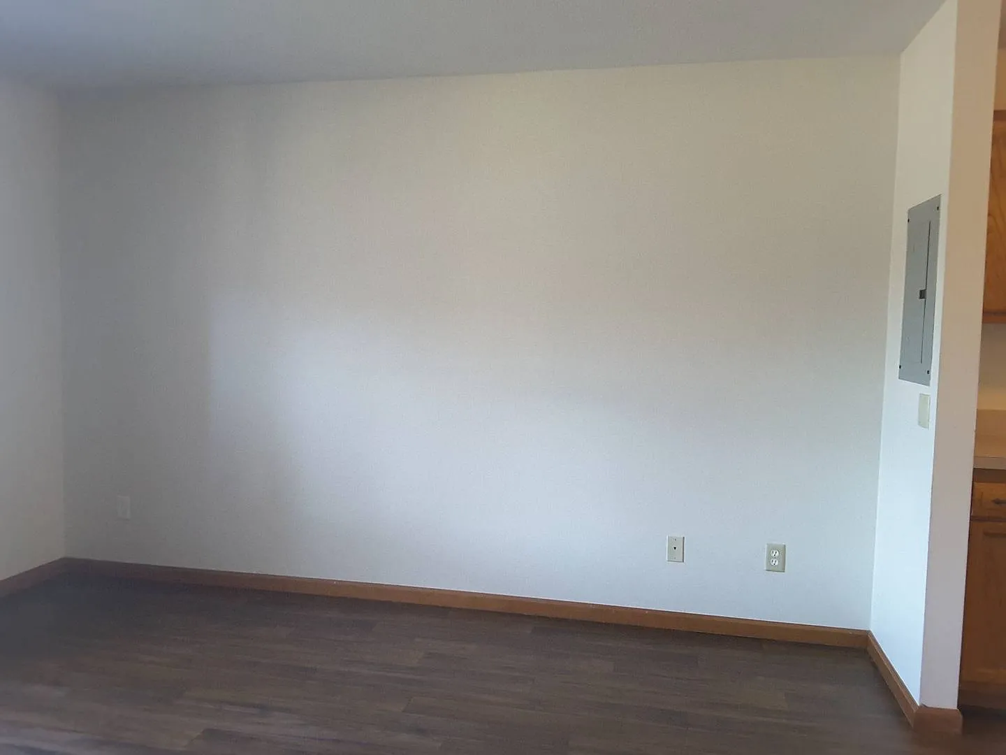 212 Stonewall Court — Photo 2