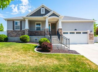 4116 W Great Neck Dr, South Jordan, UT 84009