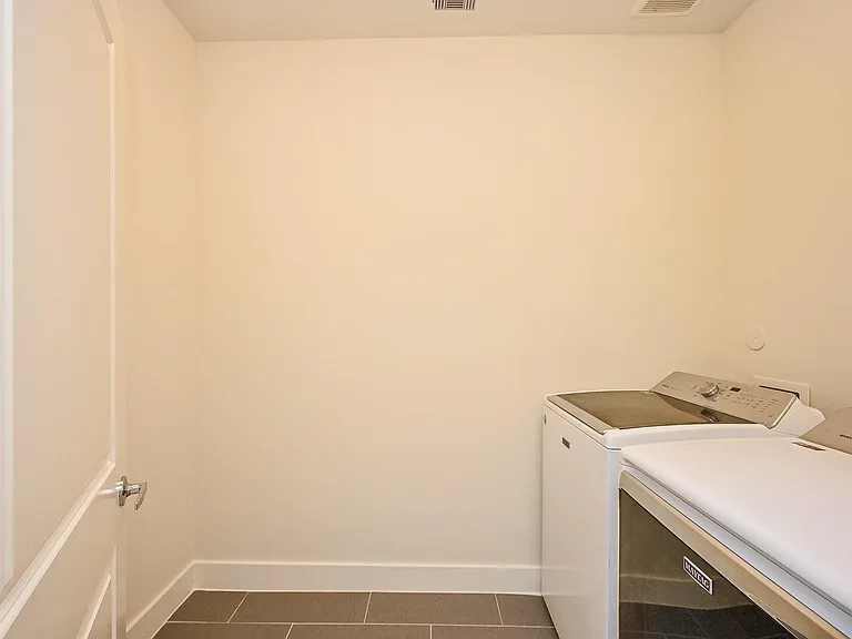 1106 Fuschia Rd — Photo 27