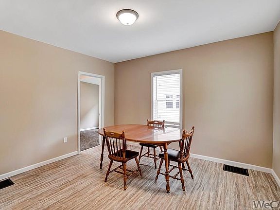 4th image of 123 N Kenilworth Ave