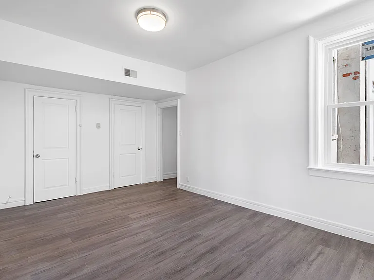 62 Beacon Ave #204 — Photo 7