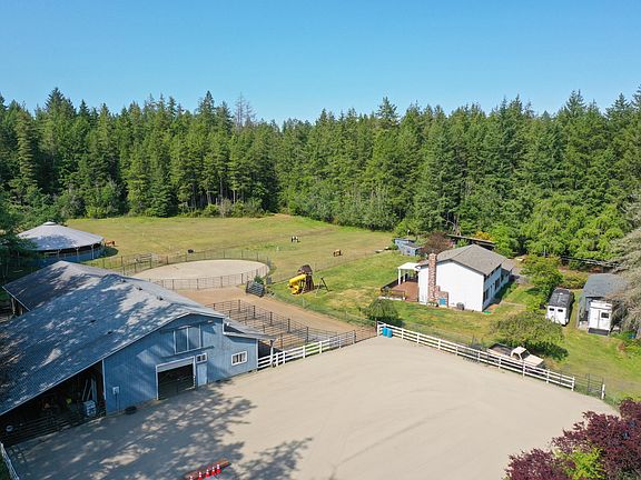 2nd image of 8328 NW Duryea Rd