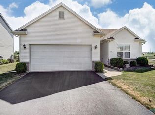 653 Sandstone Dr, Perrysburg, OH 43551