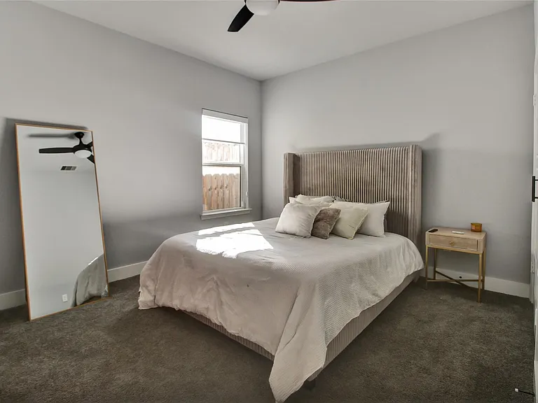 811 Paul Quinn St — Photo 13