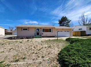 48 Caledonia Rd, Pueblo, CO 81001