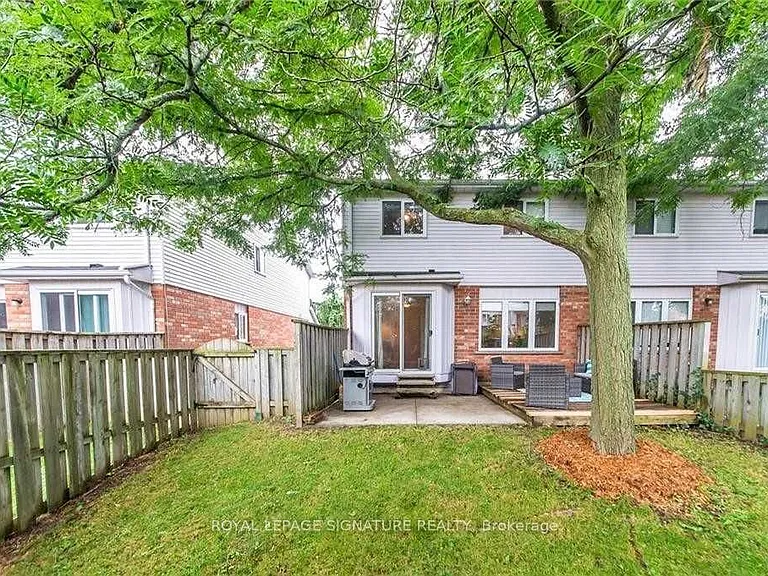 426 Downsview Pl — Photo 18