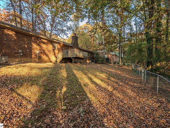 5th image of 1506 Brentwood Way
