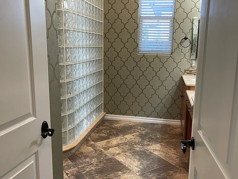 2543 E Penedes Dr — Photo 37