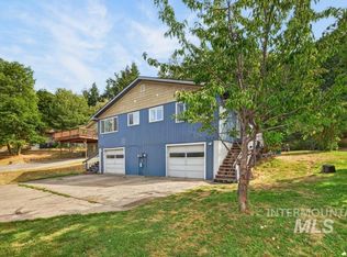 927/929 Vandal Dr, Moscow, ID 83843