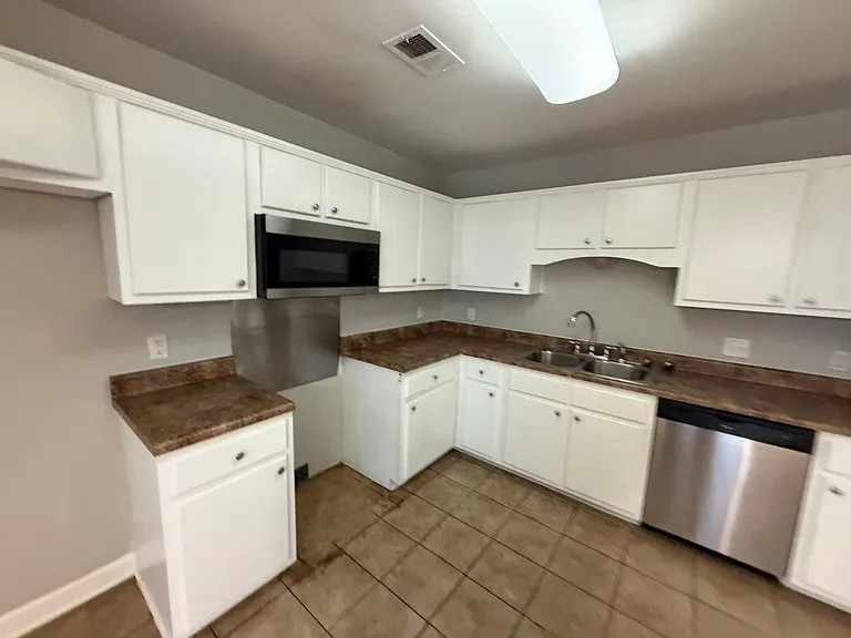 8898 Rasco Hills Cv — Photo 12
