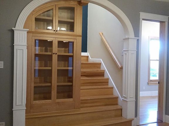 4th image of 2128 W Schiller St #3