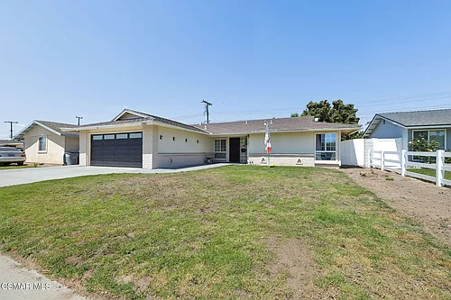 2301 Mono St Photo 1