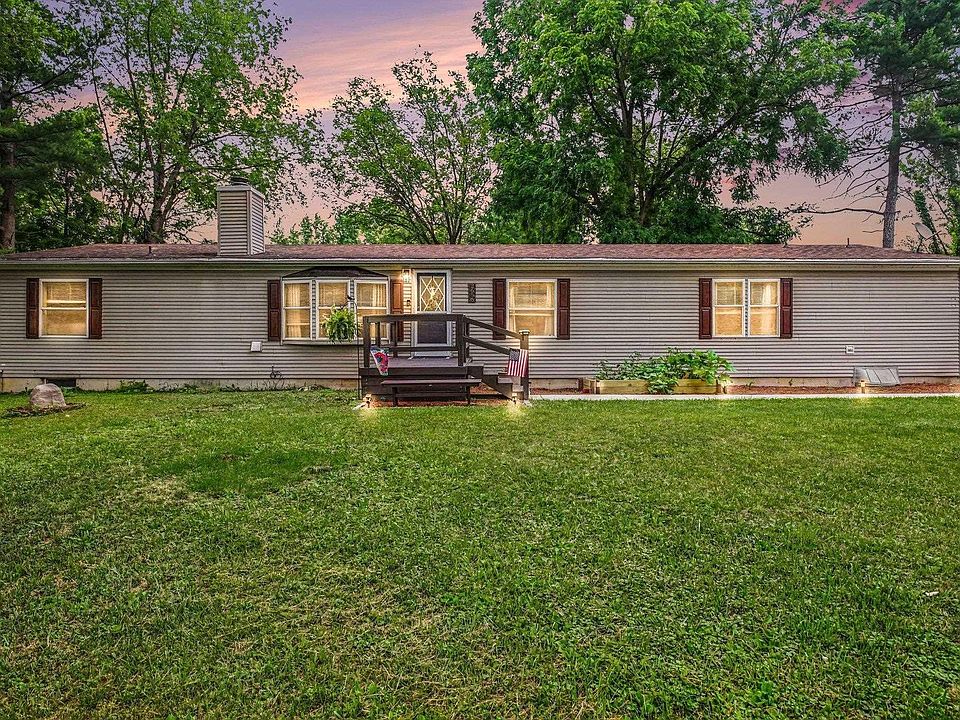1st image of 2656 E Evergreen Dr