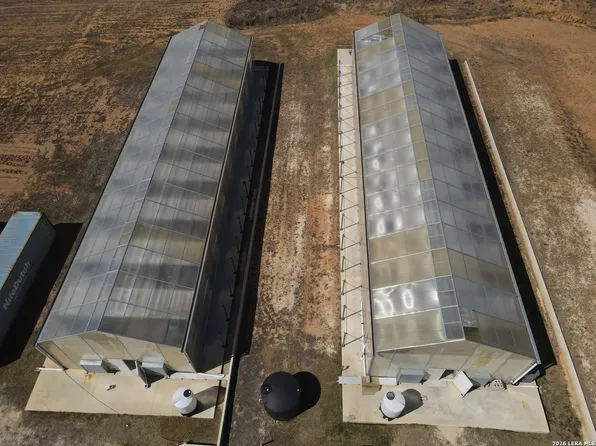 2353 County Rd 3000/Keystone Rd, Pearsall, TX 78061