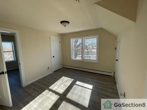 339 S 20th St, Newark, NJ 07103