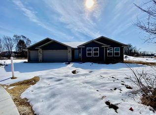 743 Northridge Ct, Belvidere, IL 61008