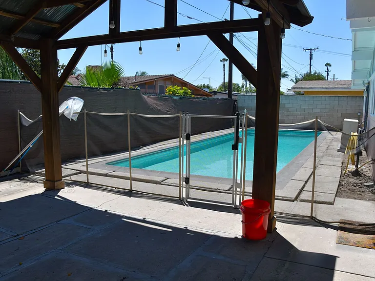 2432 W Transit Ave — Photo 33