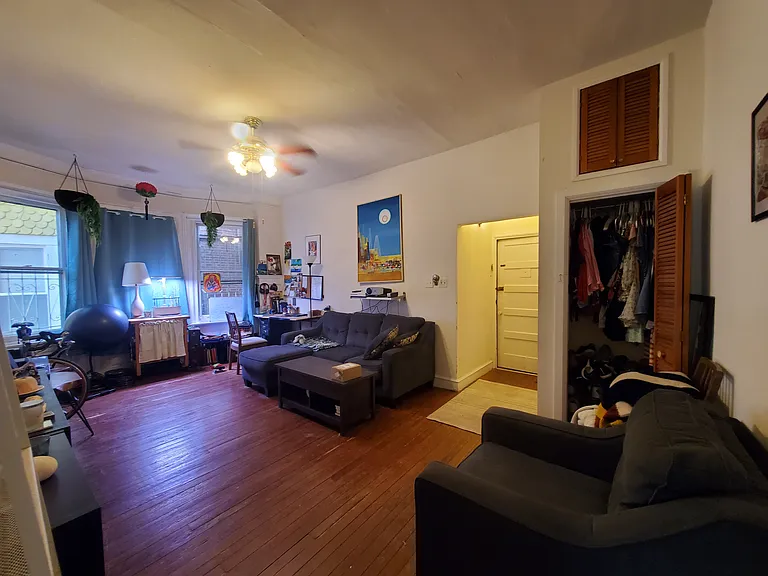 4222 Spruce St #1R — Photo 11