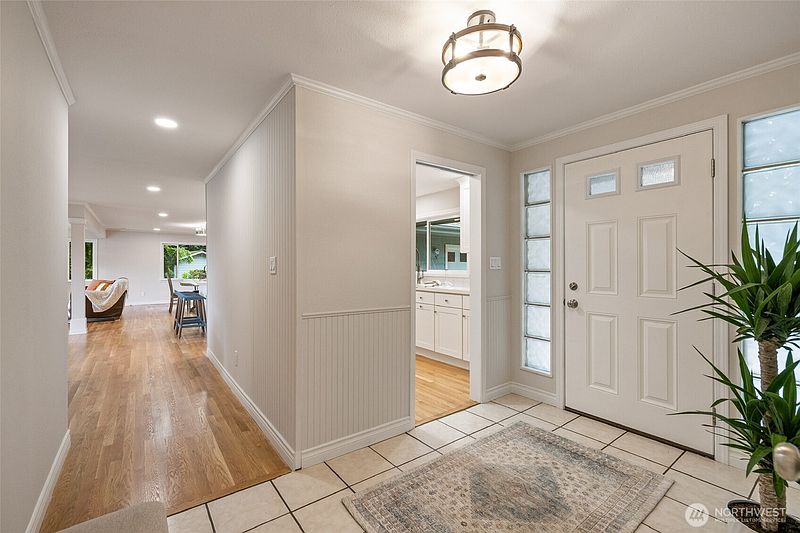 3rd image of 18888 SE 144th Street