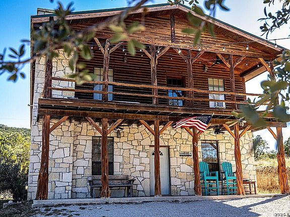 2nd image of 896 Old Rocksprings Rd