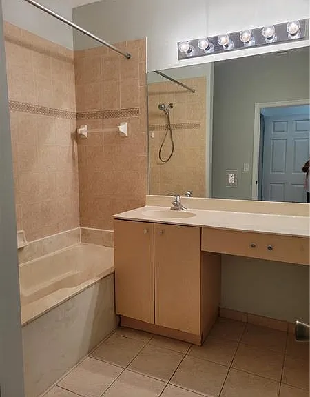 3569 Forest Hill Blvd #117 — Photo 21